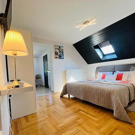 Heviz Apart Comfort Appartement Buitenkant foto
