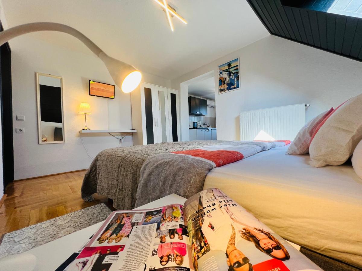 Heviz Apart Comfort Appartement Buitenkant foto