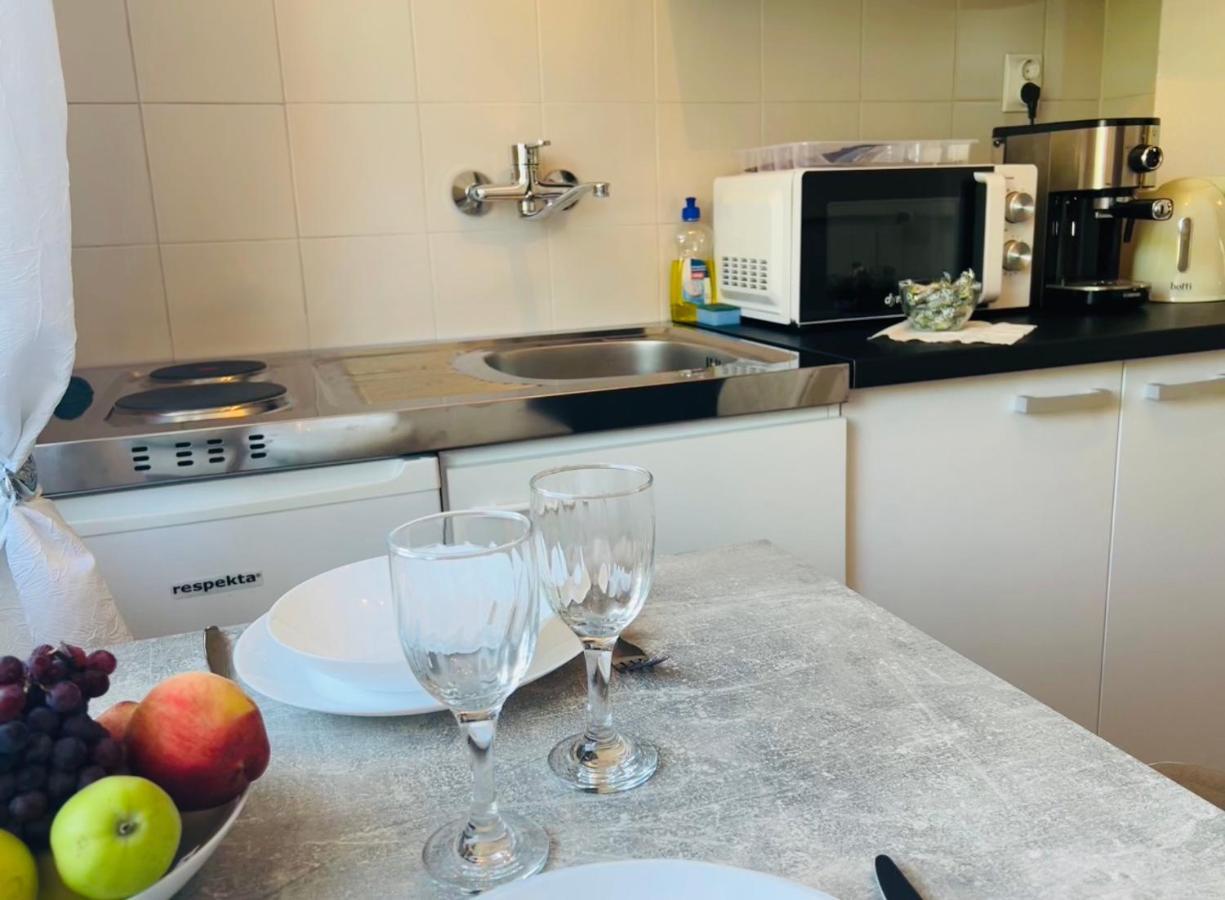 Heviz Apart Comfort Appartement Buitenkant foto