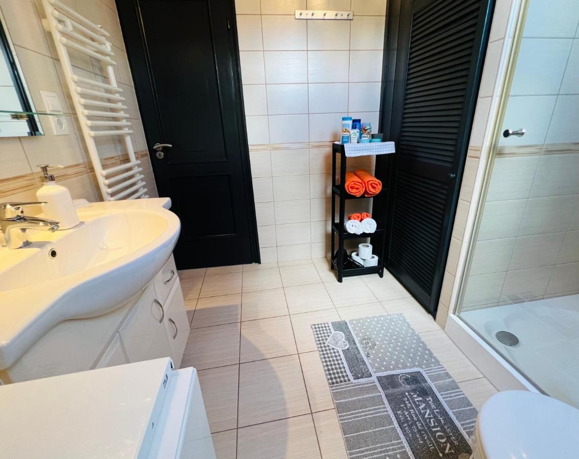 Heviz Apart Comfort Appartement Buitenkant foto