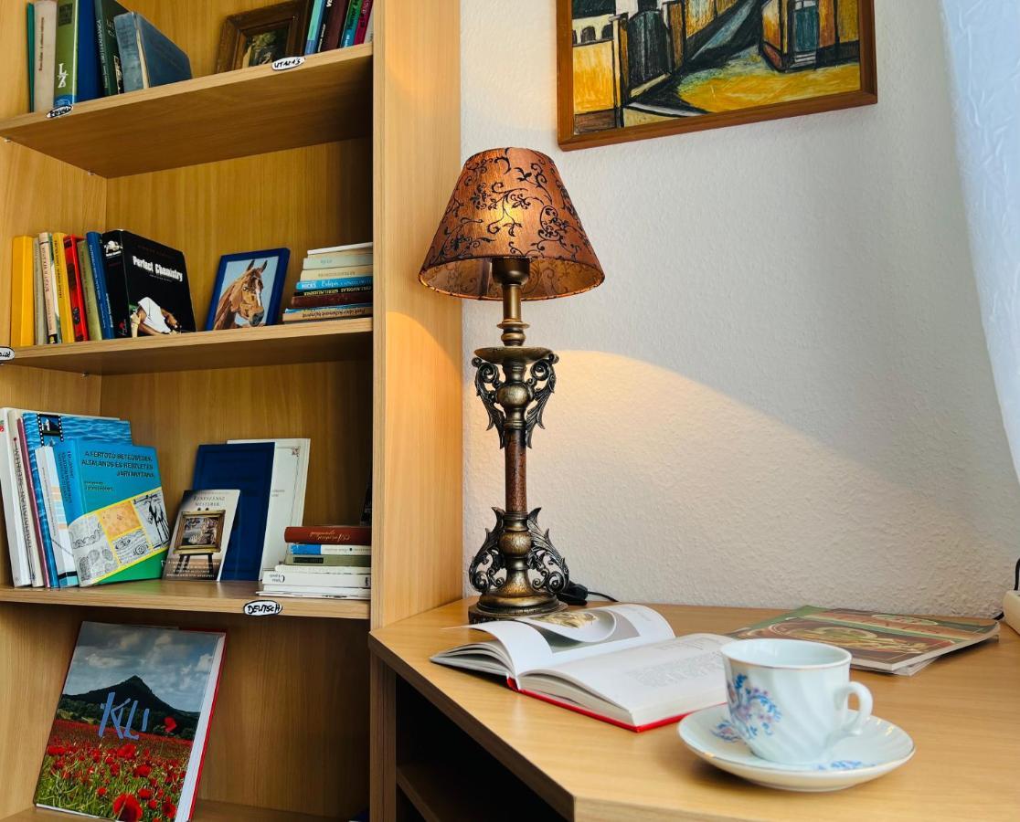 Heviz Apart Comfort Appartement Buitenkant foto